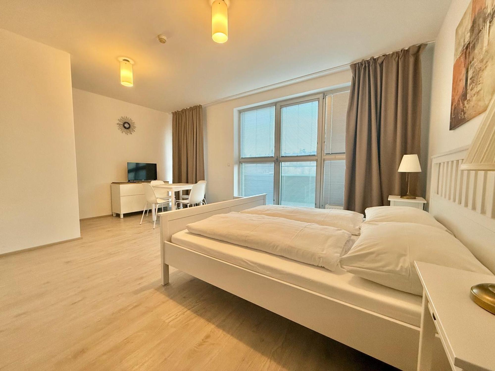 Balu Apartments Прага Экстерьер фото